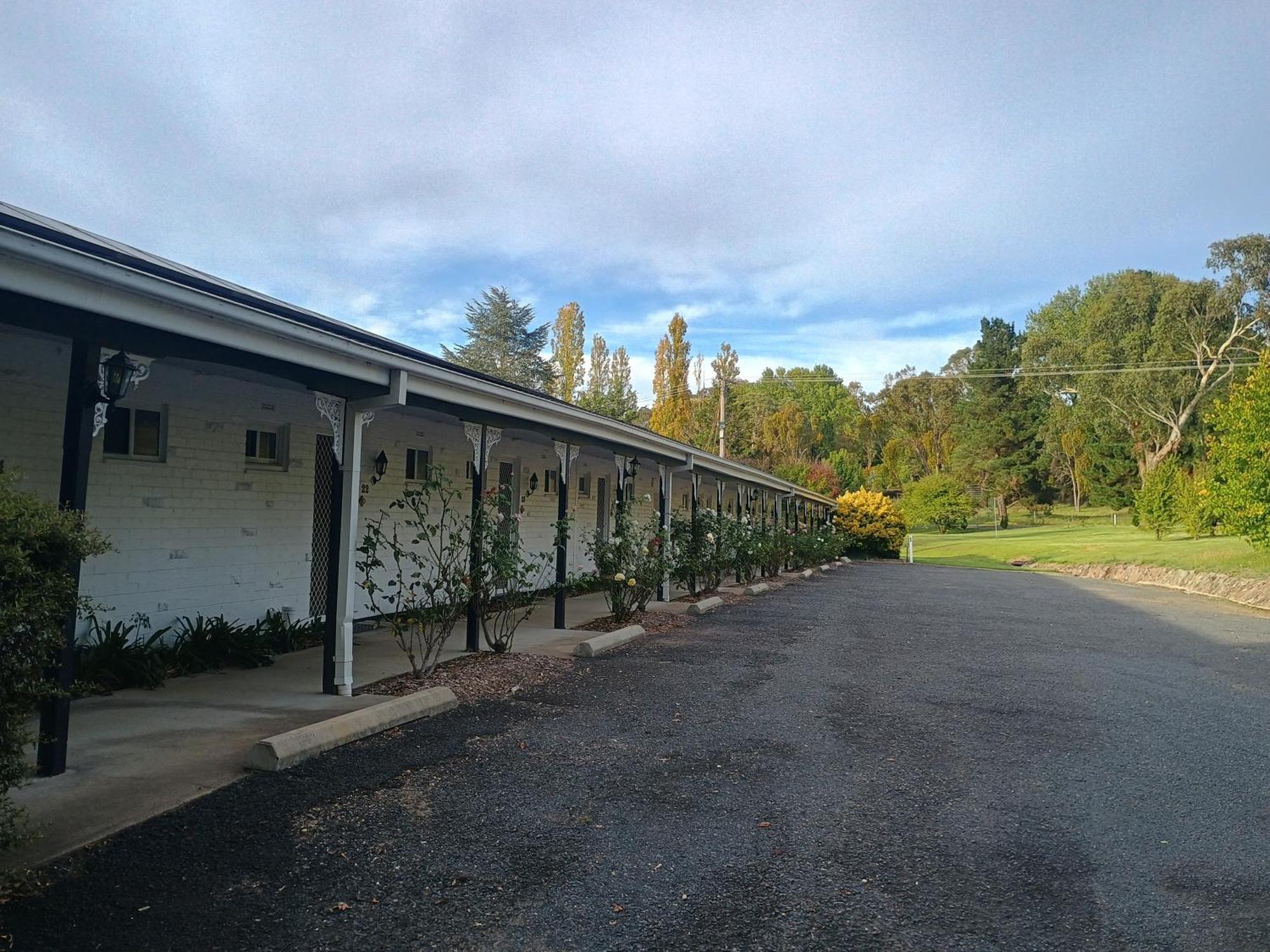 Moore Park Inn Armidale Bagian luar foto