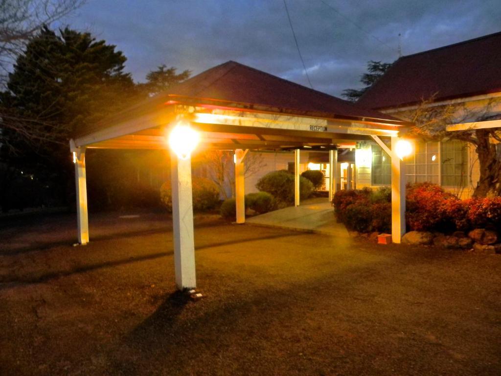 Moore Park Inn Armidale Bagian luar foto