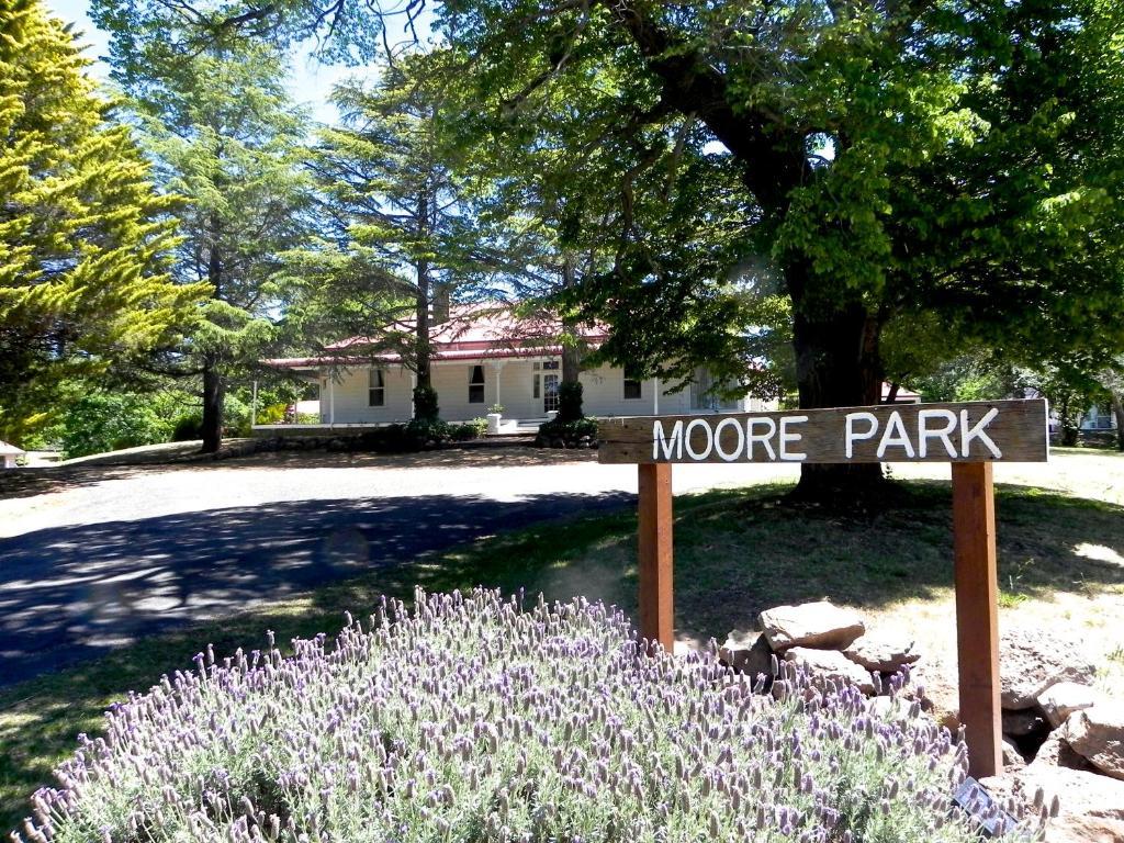 Moore Park Inn Armidale Bagian luar foto